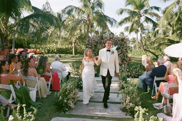 Featured photo from Experience This Chic Wedding at The Potlatch Club with Lush Tropical Styling and Golden Hour Al Fresco Dining