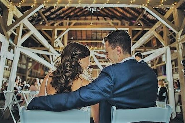 Featured photo from DJ Daniel www.azbestdj.com