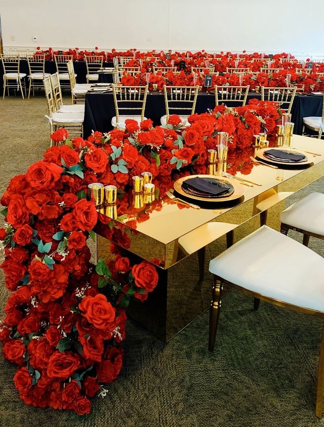 Featured photo from Elegant Romance