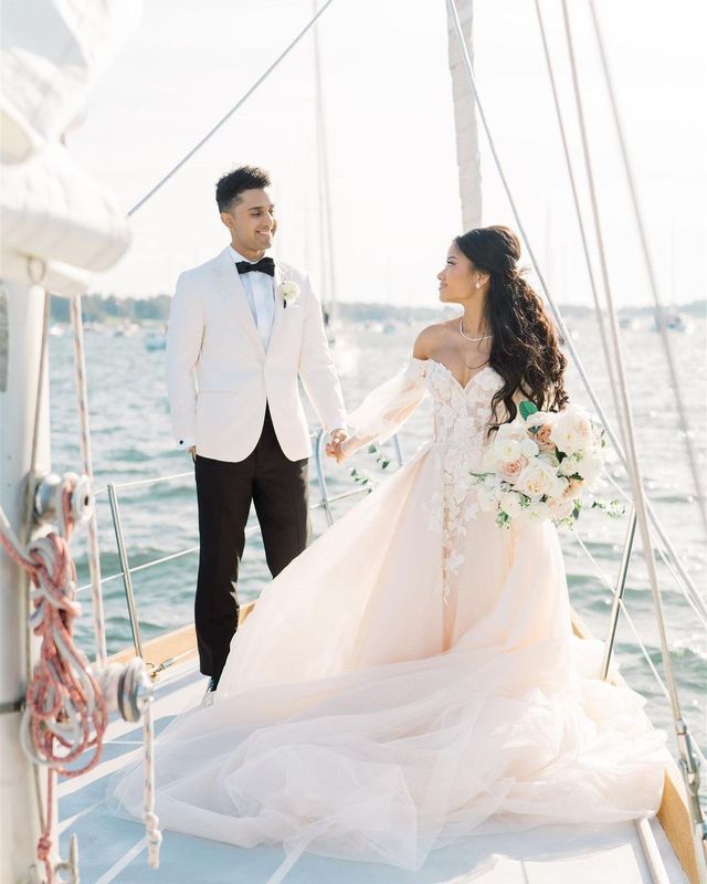 Featured photo from Alvina and Deepak's Wedding