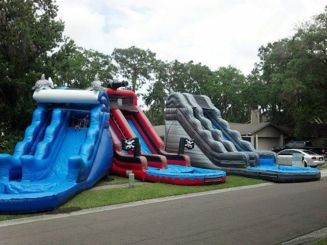 Featured photo from Big Lou's Bouncies
