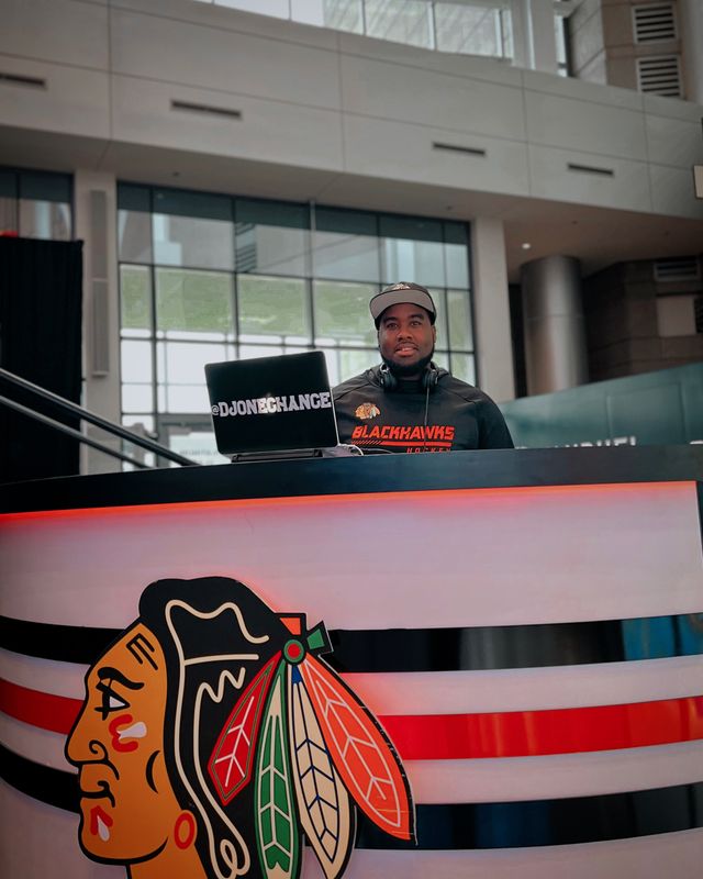 Featured photo from Official DJ Of The Chicago Blackhawks