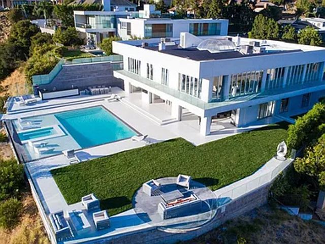 Featured photo from The Mount Olympus Eight