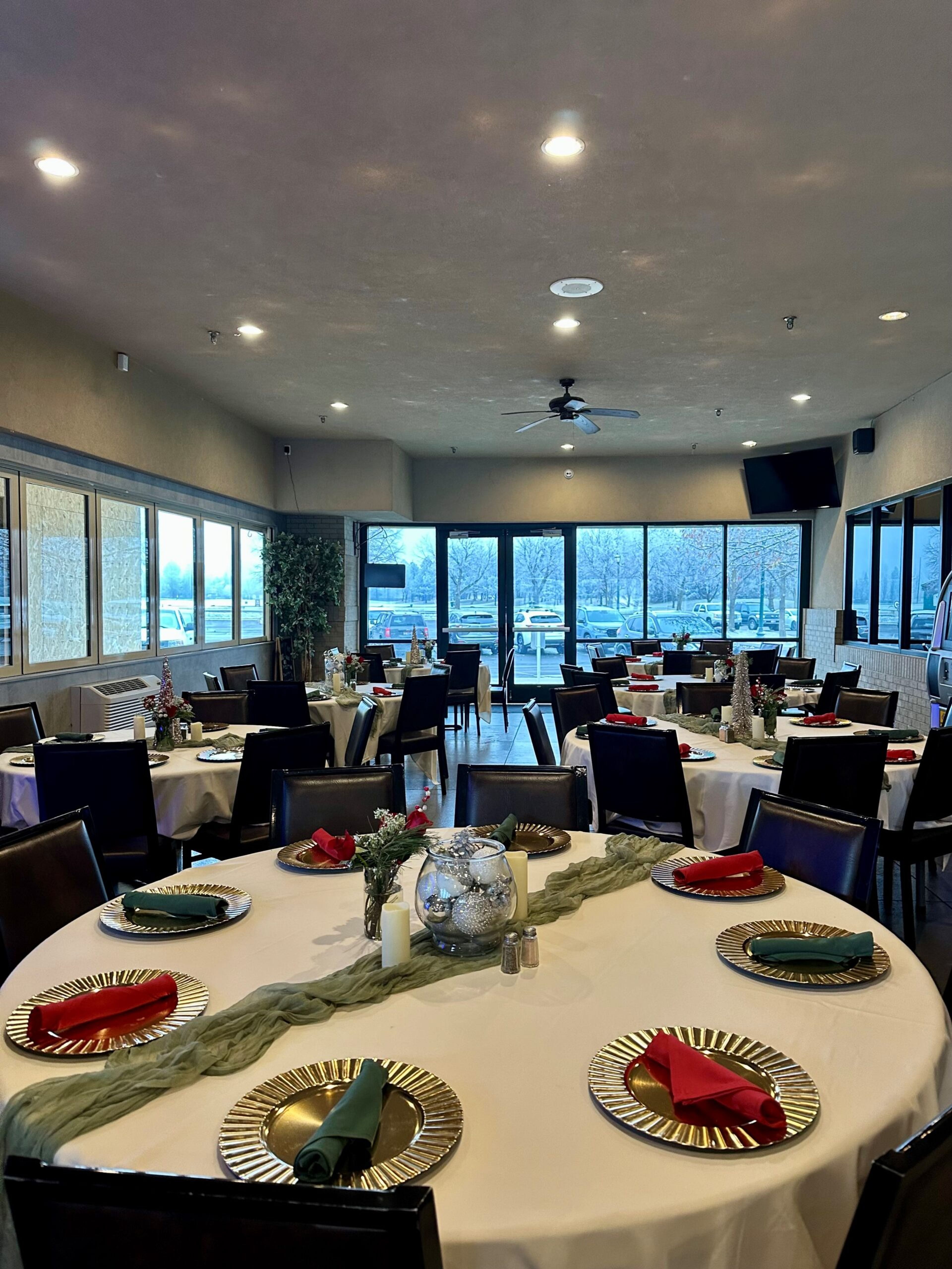 Main Dining Room, an event space at BanBury Golf Club