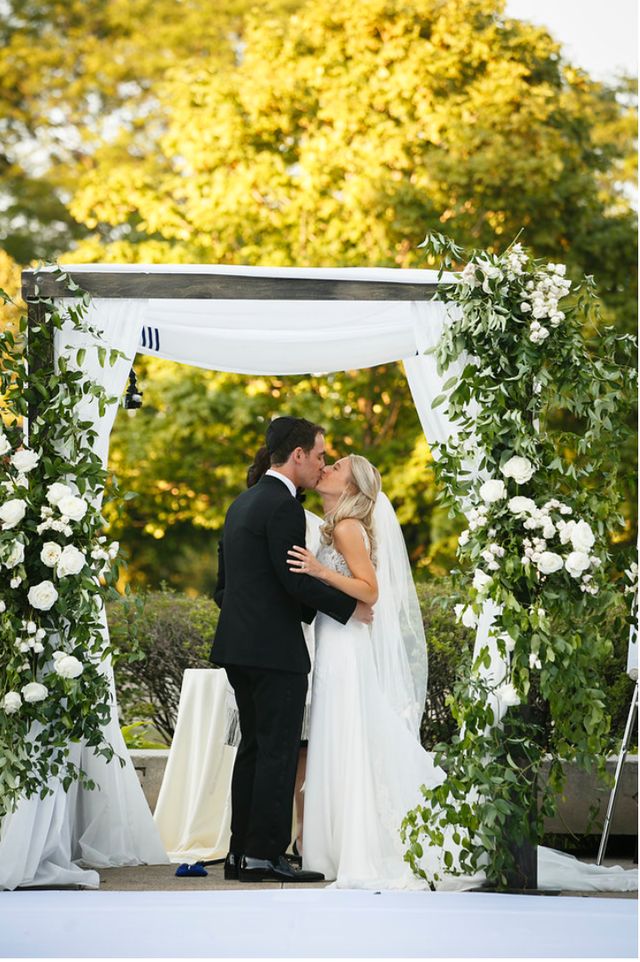 Featured photo from Chic & Simple Wedding