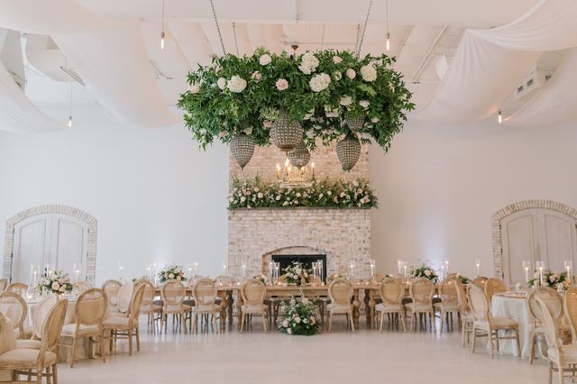 Featured photo from Steele Magnolia Events