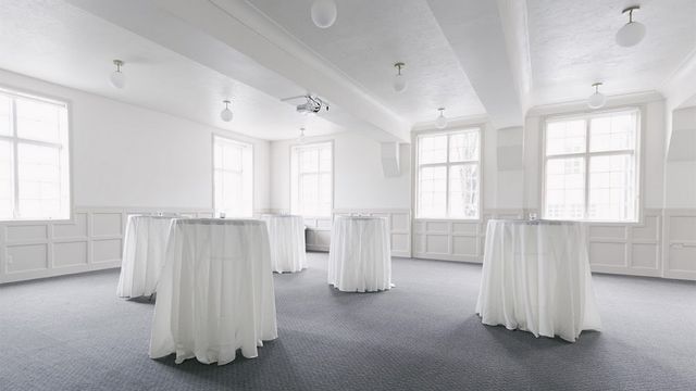 Featured photo from Hawthorne Room