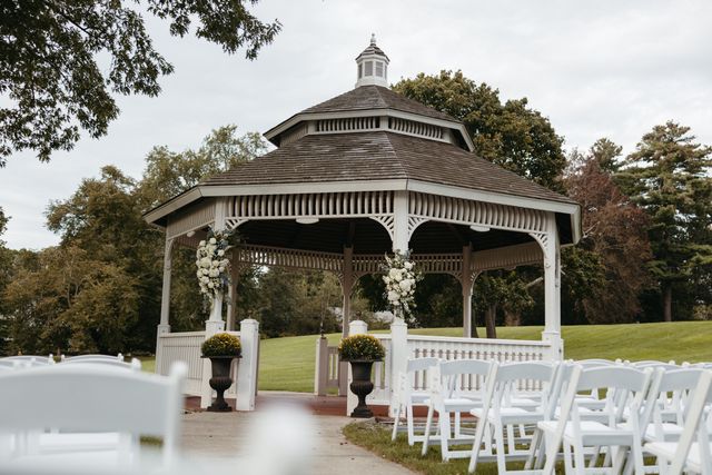 Featured photo from See This Romantic Wedding at The Endicott Estate
