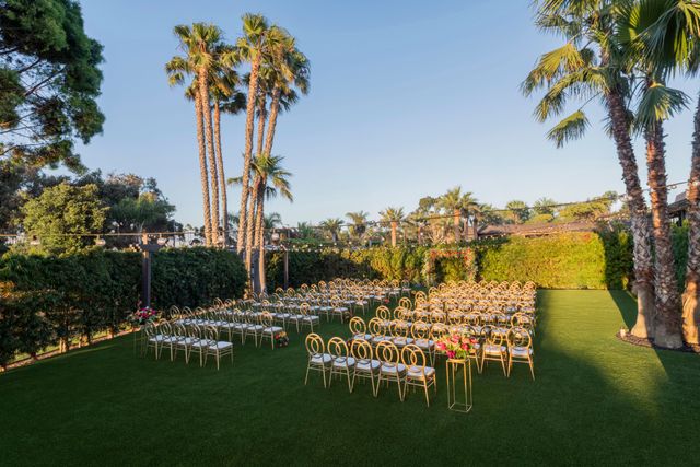 Featured photo from Banyan Court & Lawn