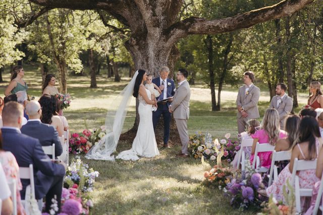 Featured photo from Arelia & Austin's Wedding