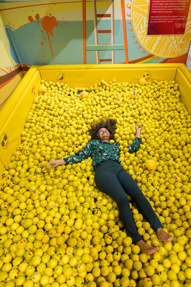 Featured photo from Wedding MBA Conference Confident Mixer 2023 at Museum of Selfies Las Vegas