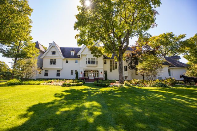 Featured photo from North Lawn