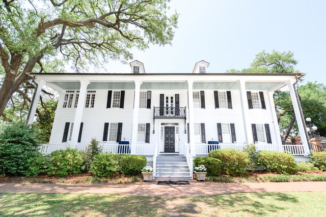 Featured photo from Wedding of Alex and Lori