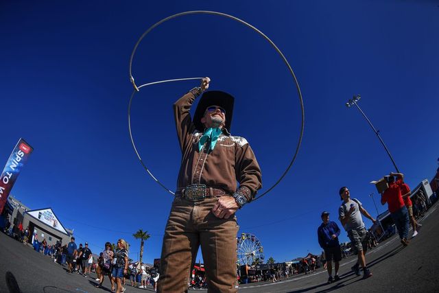 Featured photo from NASCAR Fanzone