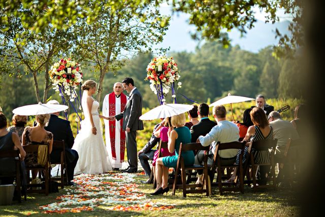 Featured photo from Sonoma Wedding at Gundlach Bundschu Winery
