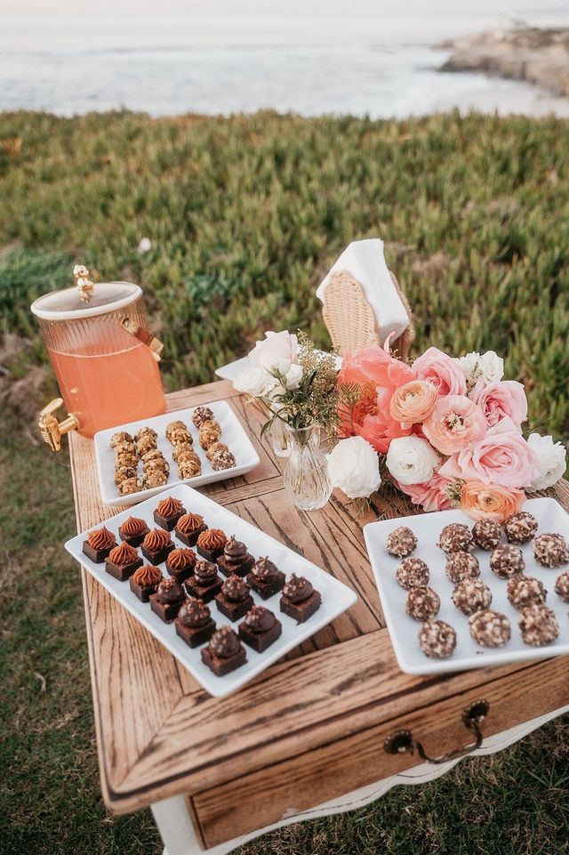 Featured photo from Wedding Cake & Desserts