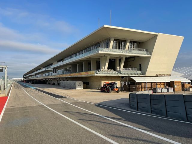 Featured photo from FORMULA 1 - PADDOCK CLUB