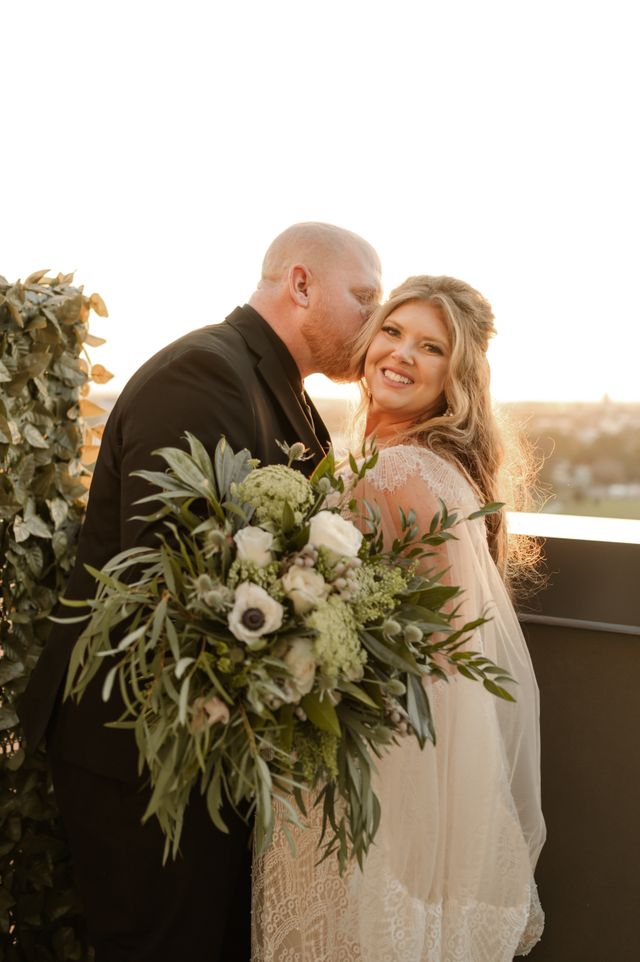 Featured photo from Inside This Breathtaking Wedding at Thompson Savannah