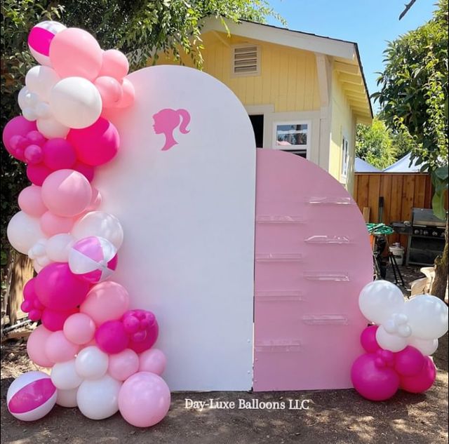Featured photo from Come On Barbie Let's Go Party!