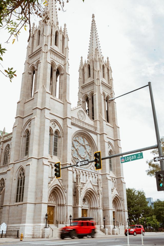 Featured photo from Stunning Denver Wedding