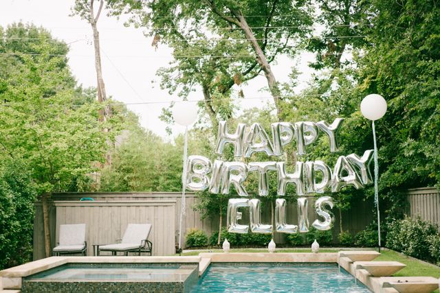 Featured photo from Elli's Carnival Birthday Party