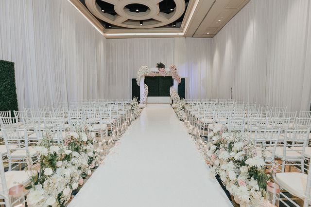 Featured photo from Take a Look at this Star Studded White Wedding Day at The Ritz-Carlton, Grande Lakes