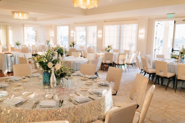 Featured photo from Step Into This Effervescent Beachside Holiday Party at Balboa Bay Resort