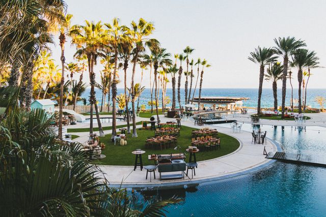 Featured photo from Dolphin Pool Lawn