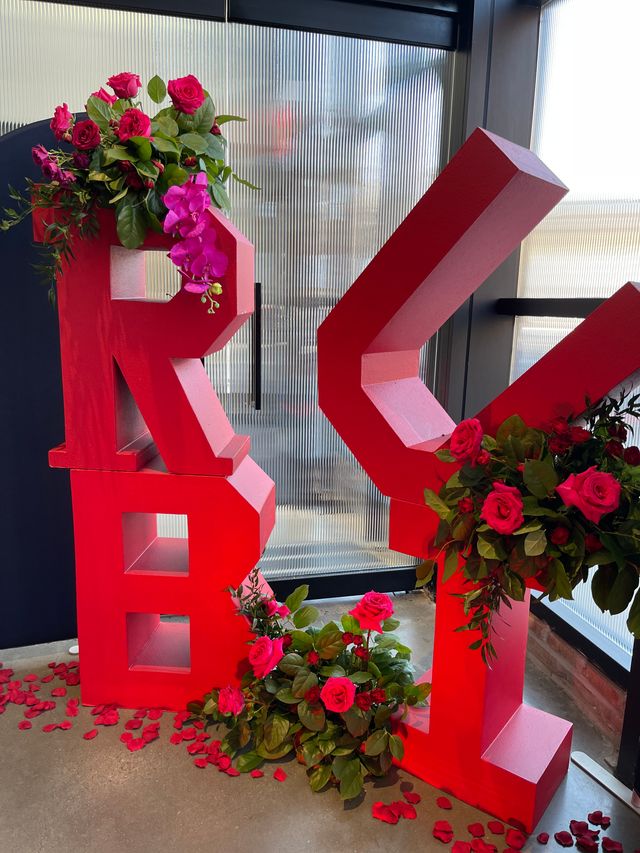 Featured photo from Rubi’s Garden Baby Shower