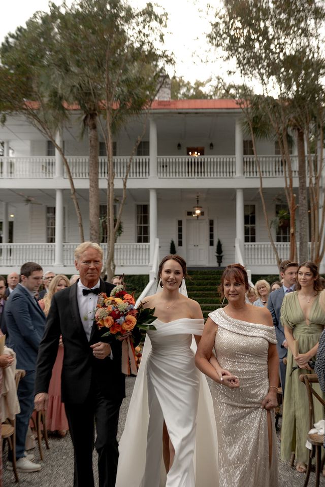 Featured photo from Fall Wedding at Old Wide Awake