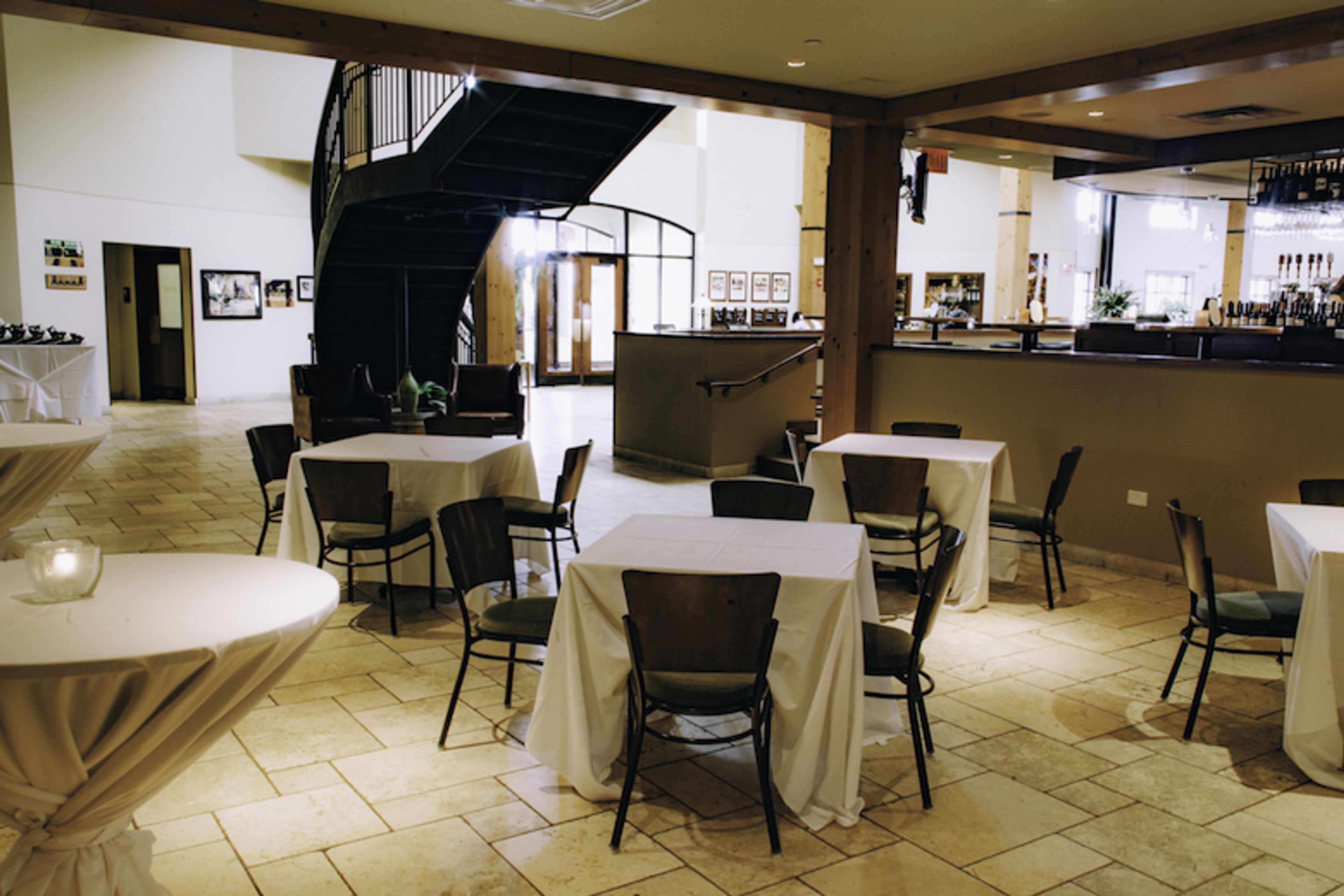 Side Bar, an event space at Pinstripes Northbrook