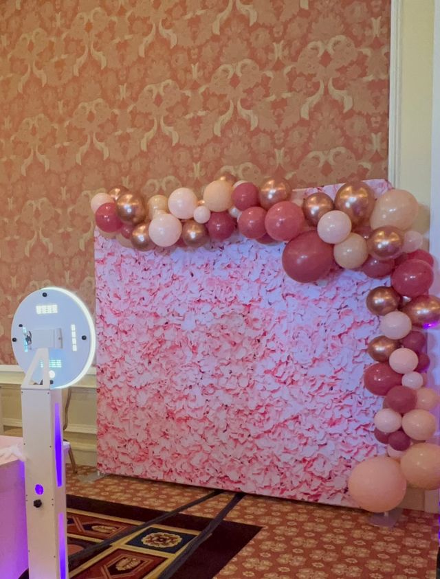 Featured photo from Superbloom Photobooth Events