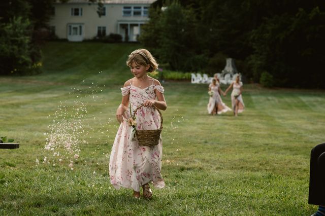 Featured photo from Breezy Romance at Oakholm Farm Estate in Brookfield, Massacusetts