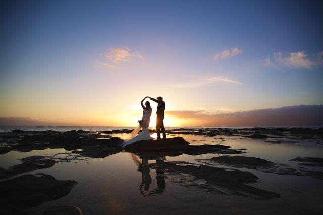 Featured photo from Nicole and Michael's Gold-Accented Luxurious Island Celebration