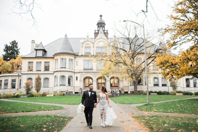 Featured photo from Bask in the Elegance of this Candlelit Wedding Affair in Seattle