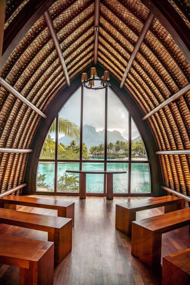 Featured photo from Aherenoa Chapel