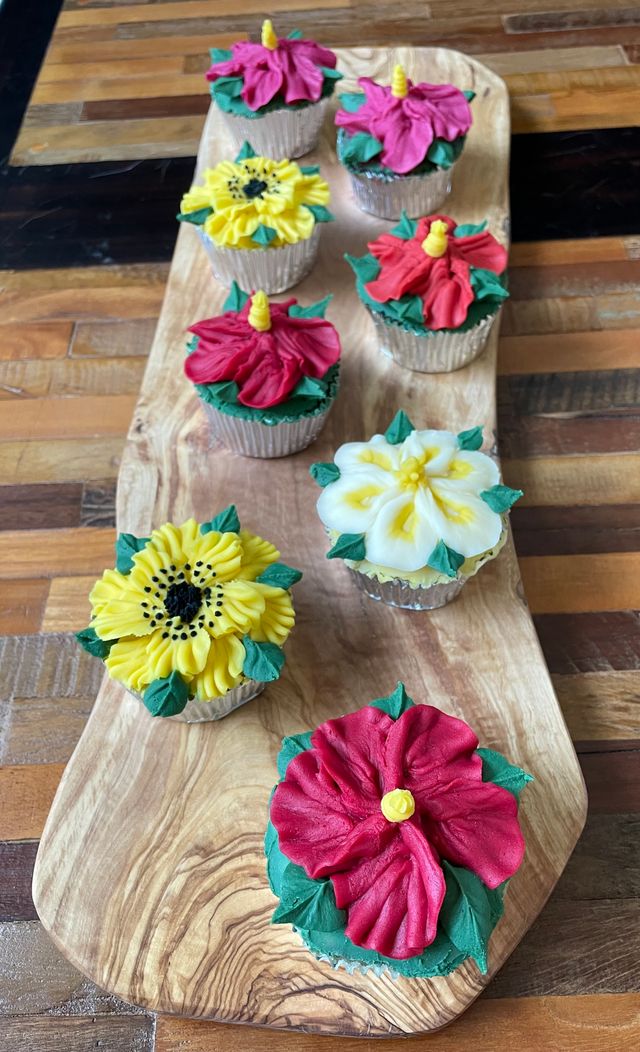 Featured photo from Hawaiian Themed 50th Birthday