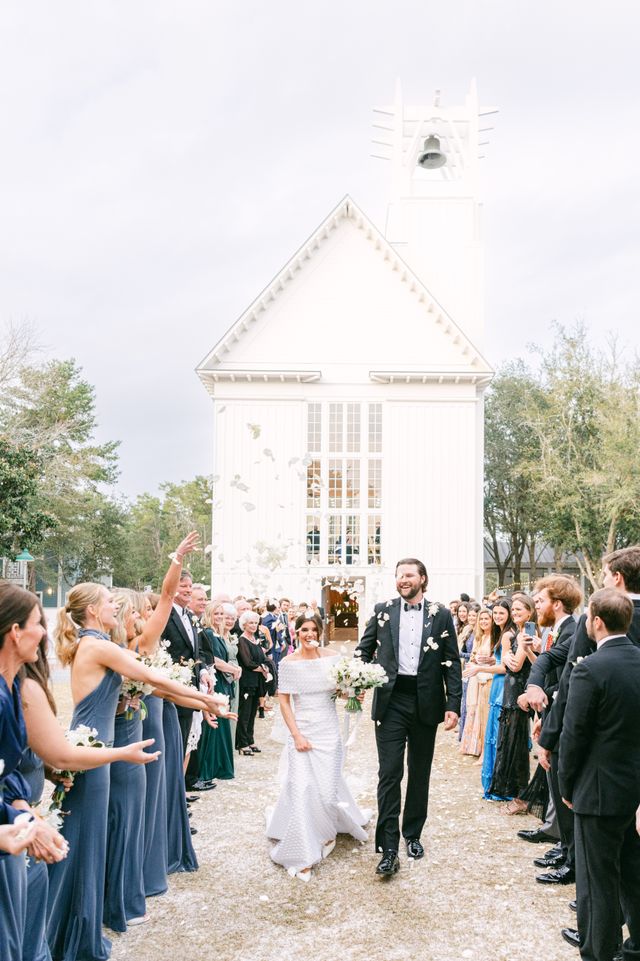 Featured photo from Modern Love at Pristine Alys Beach and Seaside Chapel