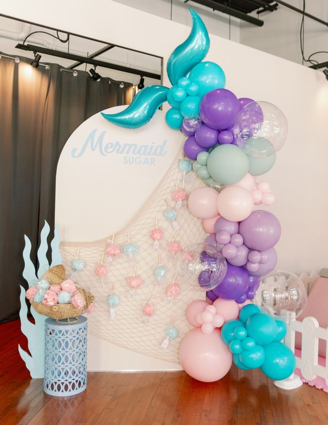 Featured photo from Kenleigh's First Birthday