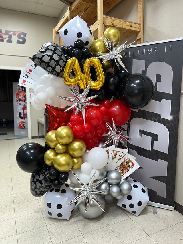 Featured photo from Birthday Balloons