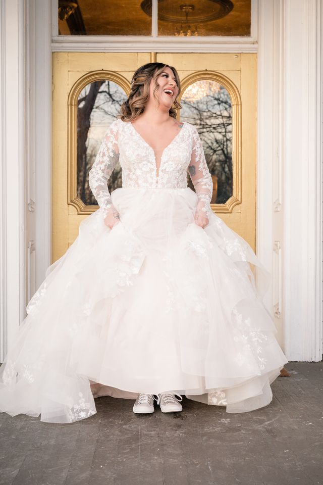 Featured photo from winter wedding