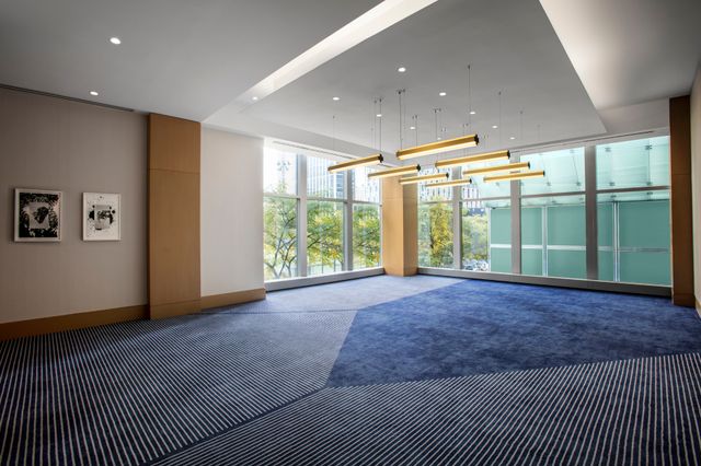 Featured photo from Murray Suite