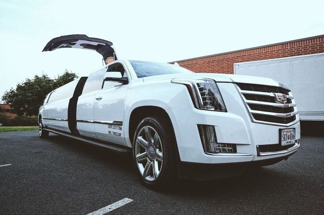 Featured photo from Limousines