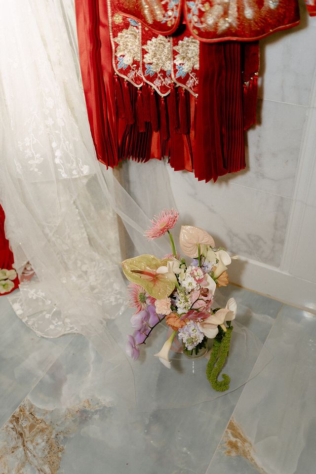 Featured photo from Stephanie & Alexanders Modern Classic Pastel Wedding At Charleston Lane