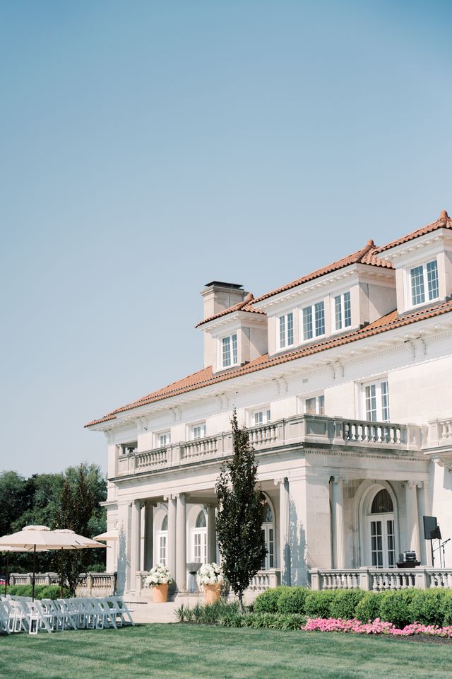 Featured photo from King Balcony