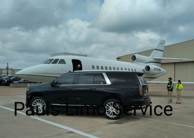 Featured photo from Executive Limo Car Service