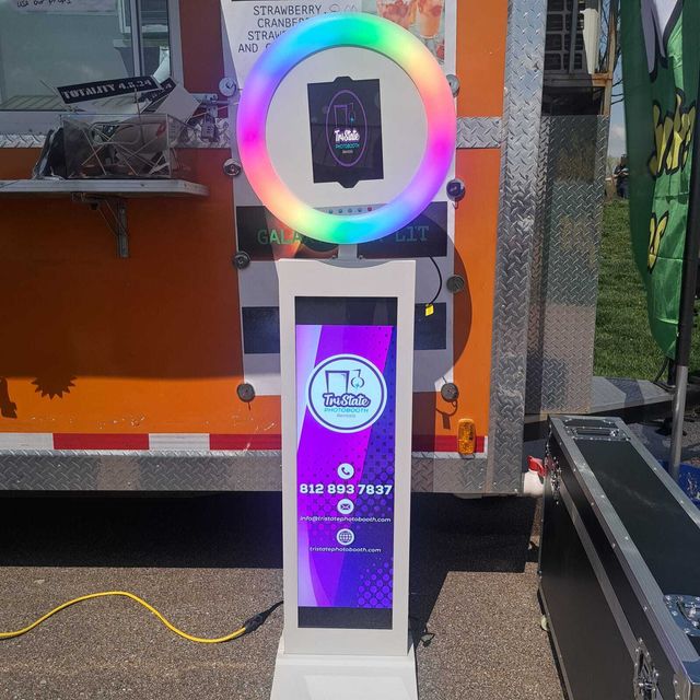 Featured photo from Selfie PhotoBooth