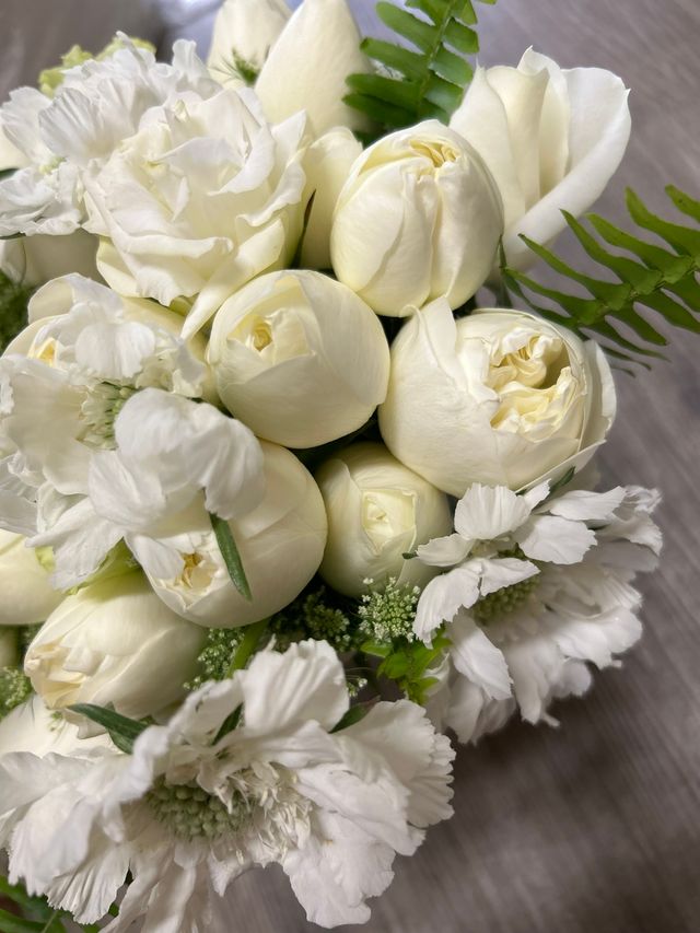 Featured photo from Fritzie & Dean's wedding flowers