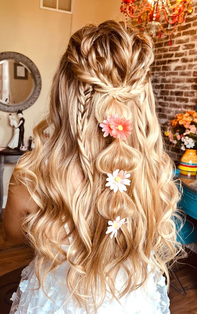 Featured photo from Bridal looks