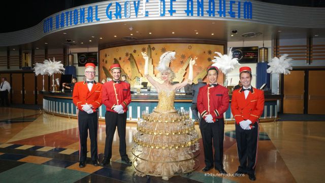 Featured photo from Old Hollywood Style